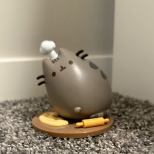 Pusheen Baker Vinyl- Exclusive to 2016 Spring Box